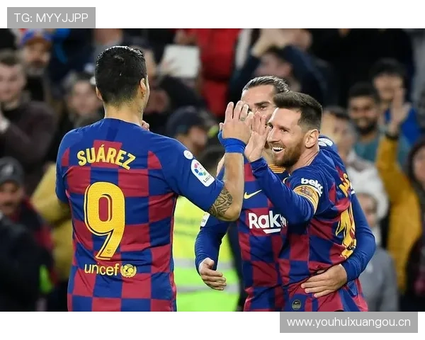 巴萨防线从稳固到频频被打穿，防守稳定性面临严峻考验