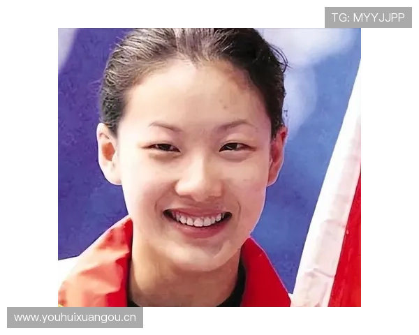 伏明霞跳水拿金牌那会儿，家里还在为她省训练费吃咸菜