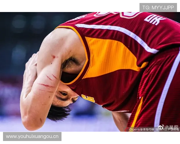 拜托，菲利克斯场上像战神，场下刷卡像没看到账单的富二代